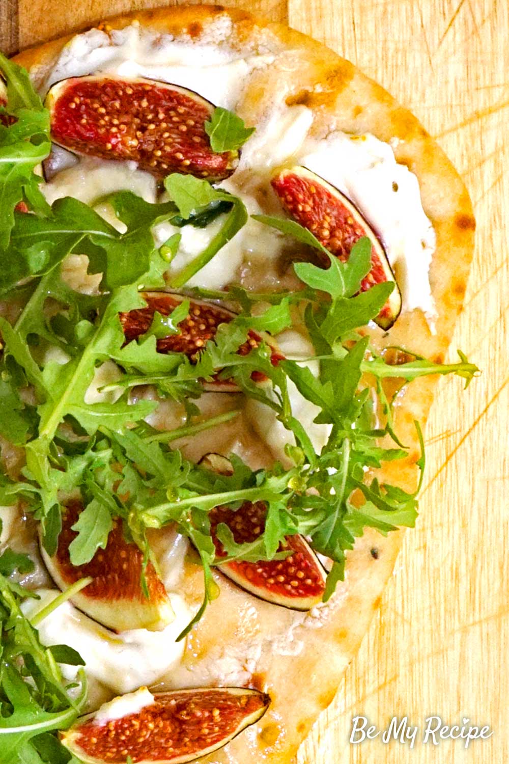 Fresh Fig and Goat Cheese Flatbread Recipe You Need to Try