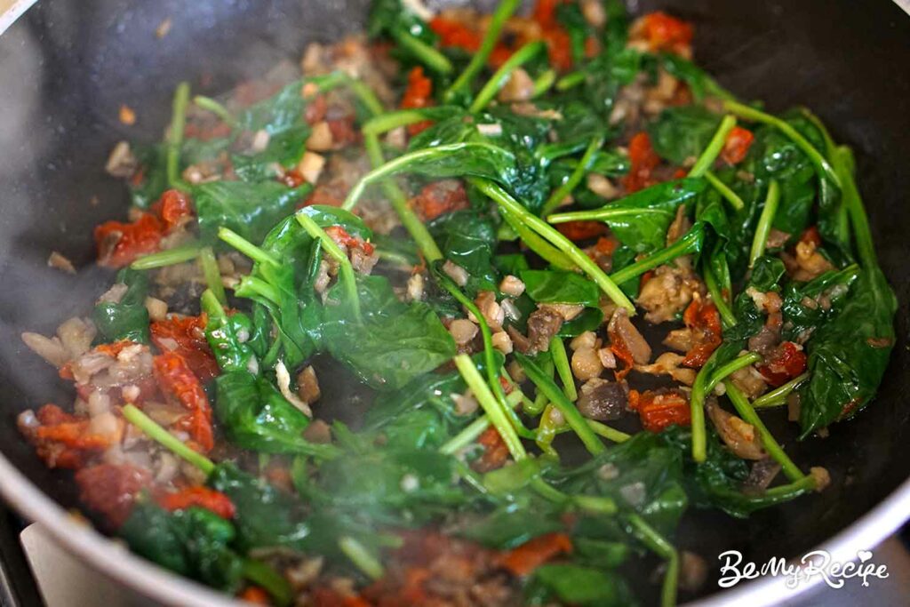 Spinach mixture in the pan