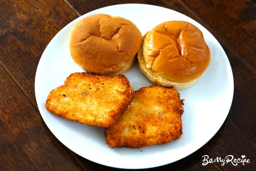 Toasted buns and fried fish