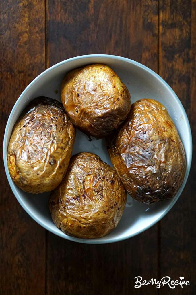 Air-Fryer Baked Potatoes in a Bowl