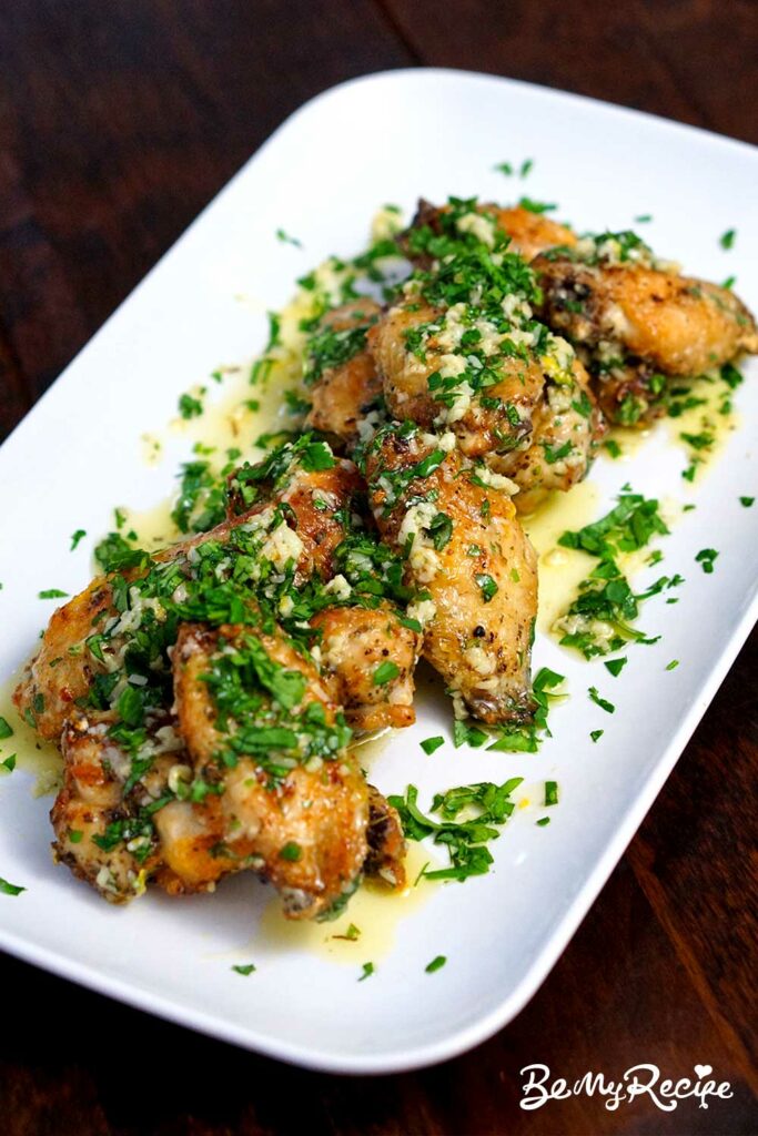 Chicken wings with garlic butter sauce