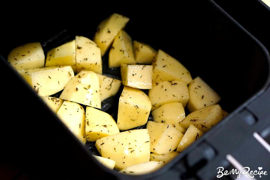 Seasoned potato bites in the air fryer.